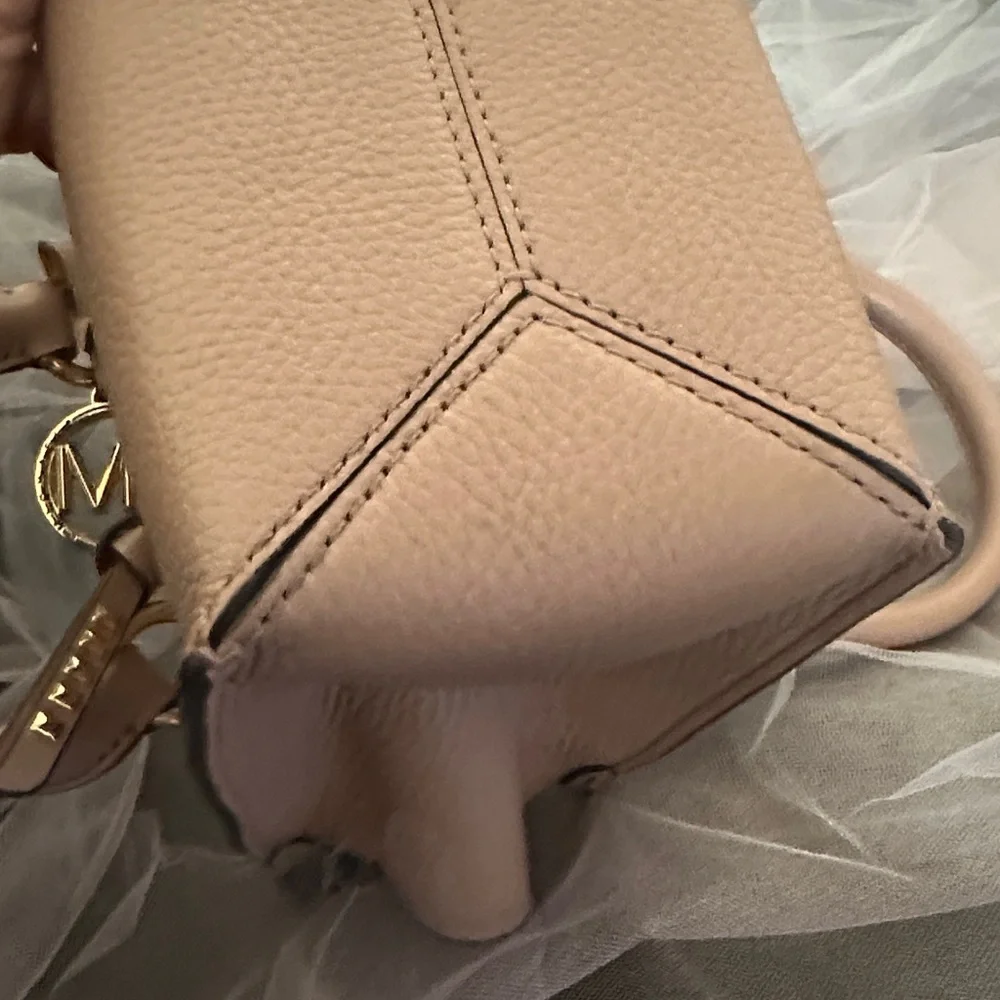Michael Kors Taupe Satchel with Gold Accents - Picture 3 of 5